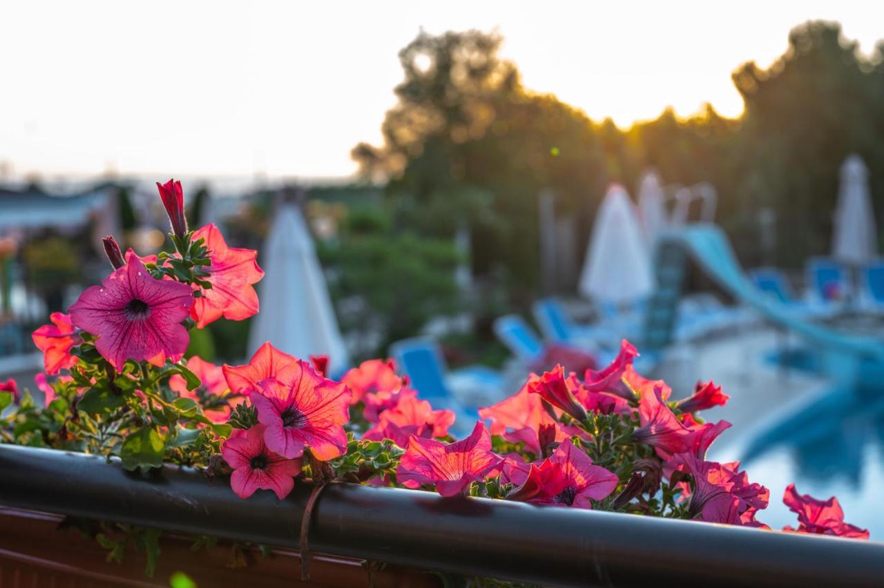Veramar Hotel Кранево Екстер'єр фото